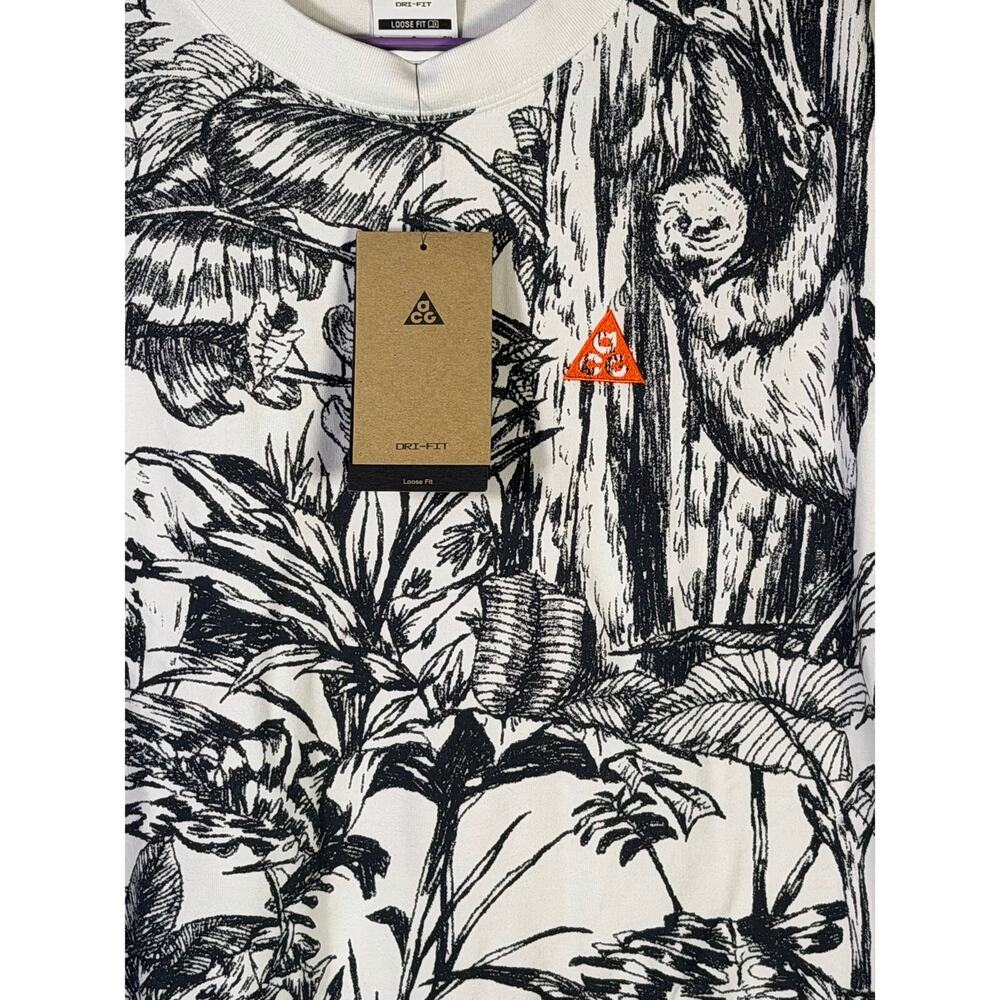Nike ACG Men’s Jungle Animal Graphic Dri-FIT T-Shirt Small NWT - Picture 4 of 9